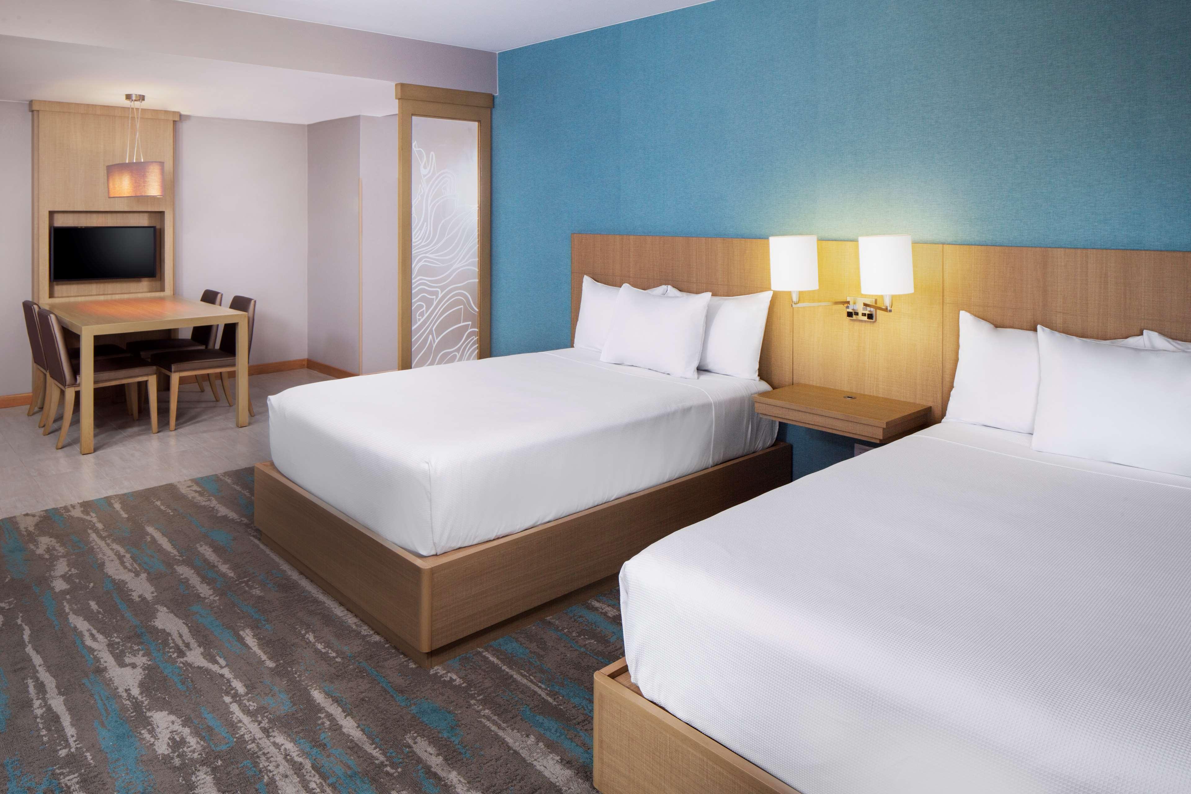 ไฮแอท เพลซ อรูบาแอร์พอร์ต Hotel โอรันเยสตัด ภายนอก รูปภาพ